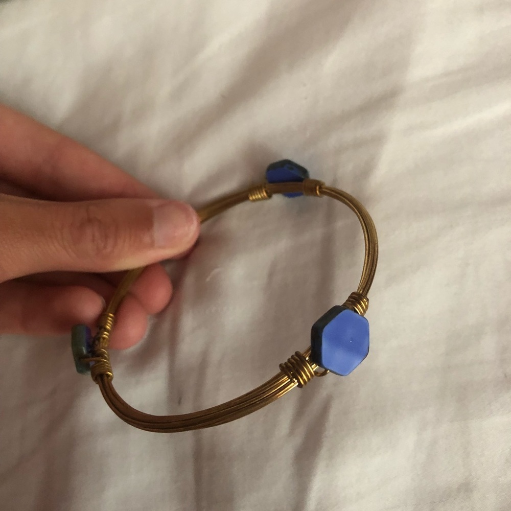 Wrapped bracelets - Picture 4 of 4